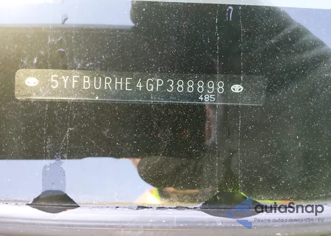 2016 Toyota Corolla Le из США, поврежденный, VIN 5YFBURHE4GP388898